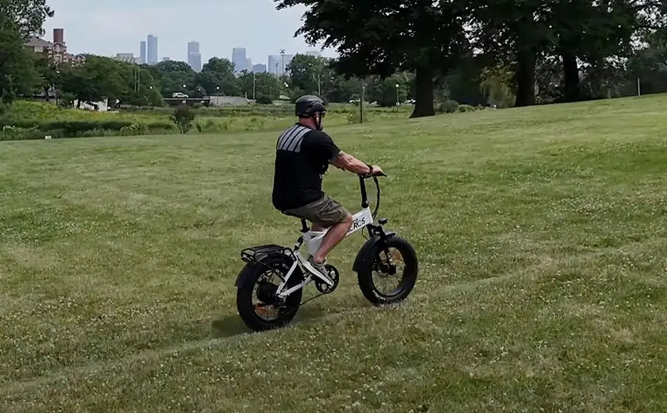 Lacros Pinecone E-Bike